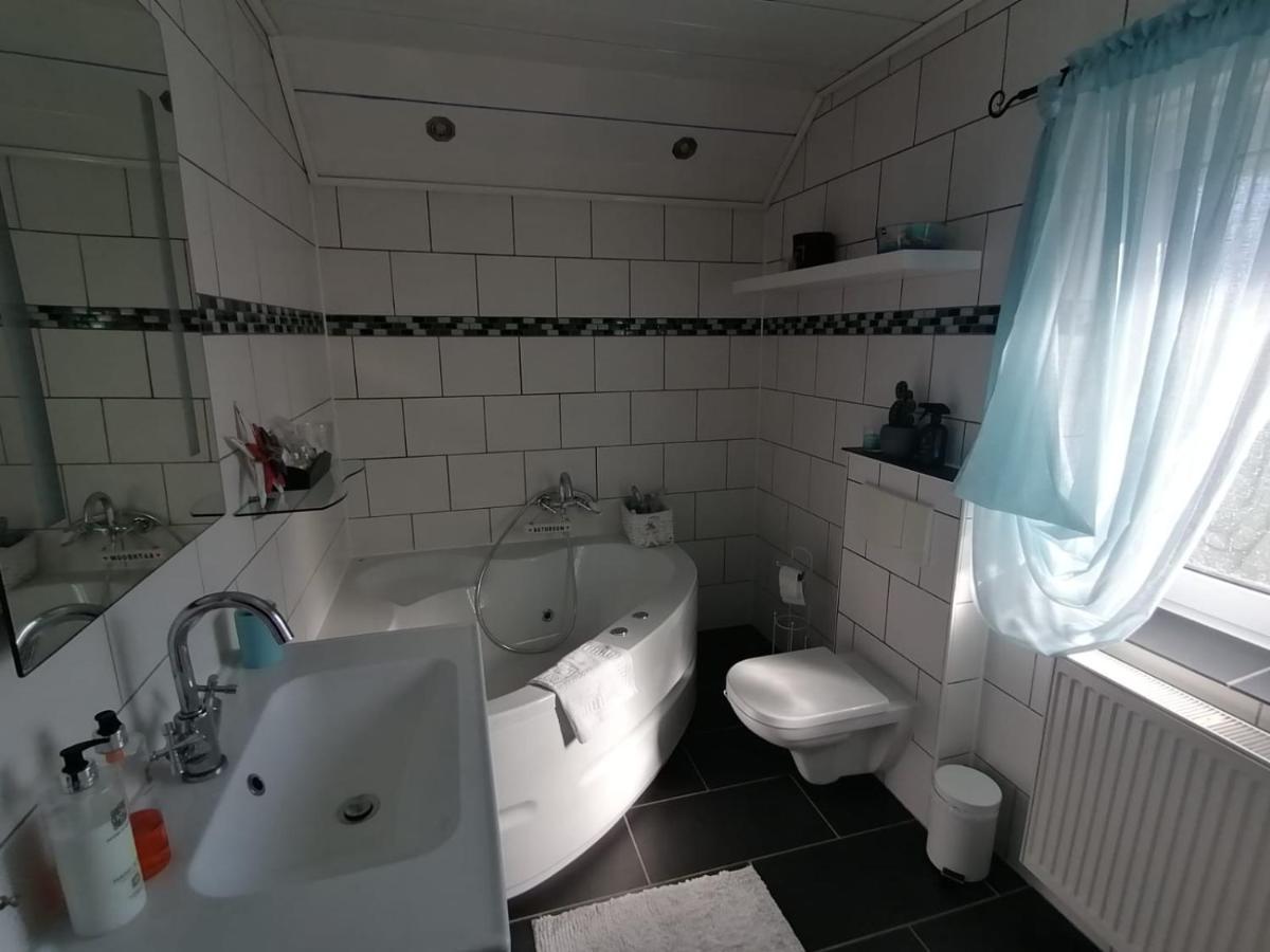 Romantische Ferienwohnung Bad Breisig Esterno foto